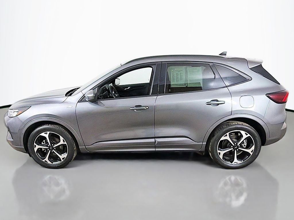 Used 2023 Ford Escape ST-Line Select w/ Tech Pack #2 image 14