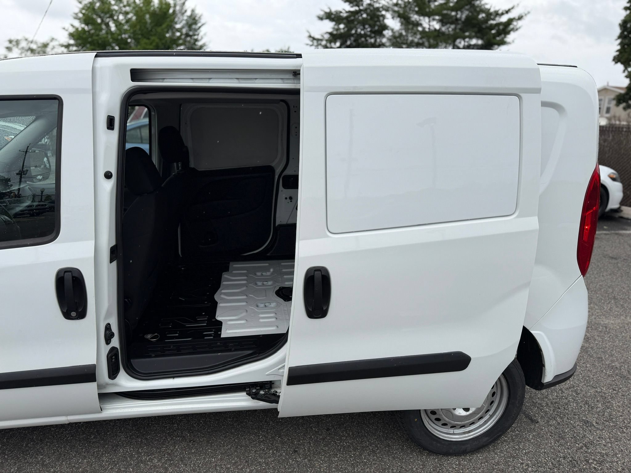 Used 2022 RAM ProMaster City Wagon FWD image 16