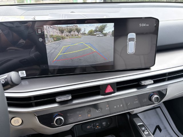 New 2026 Kia Sorento S FWD image 9
