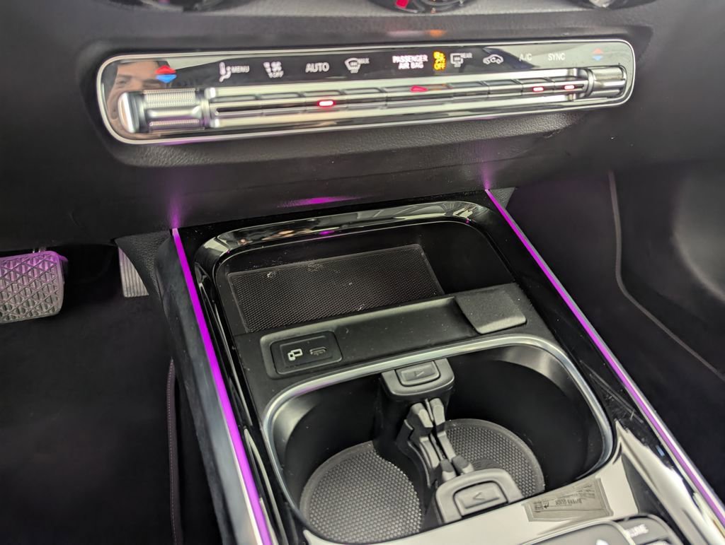 Used 2021 Mercedes-Benz GLB 250 image 43