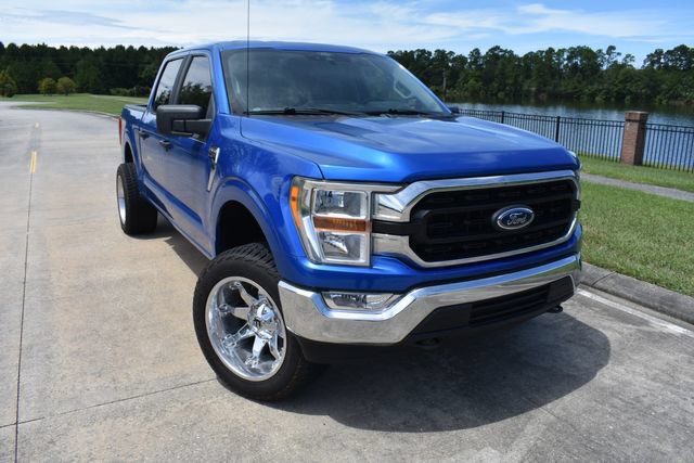 Used 2021 Ford F150 XLT w/ Trailer Tow Package AWD/4WD image 2