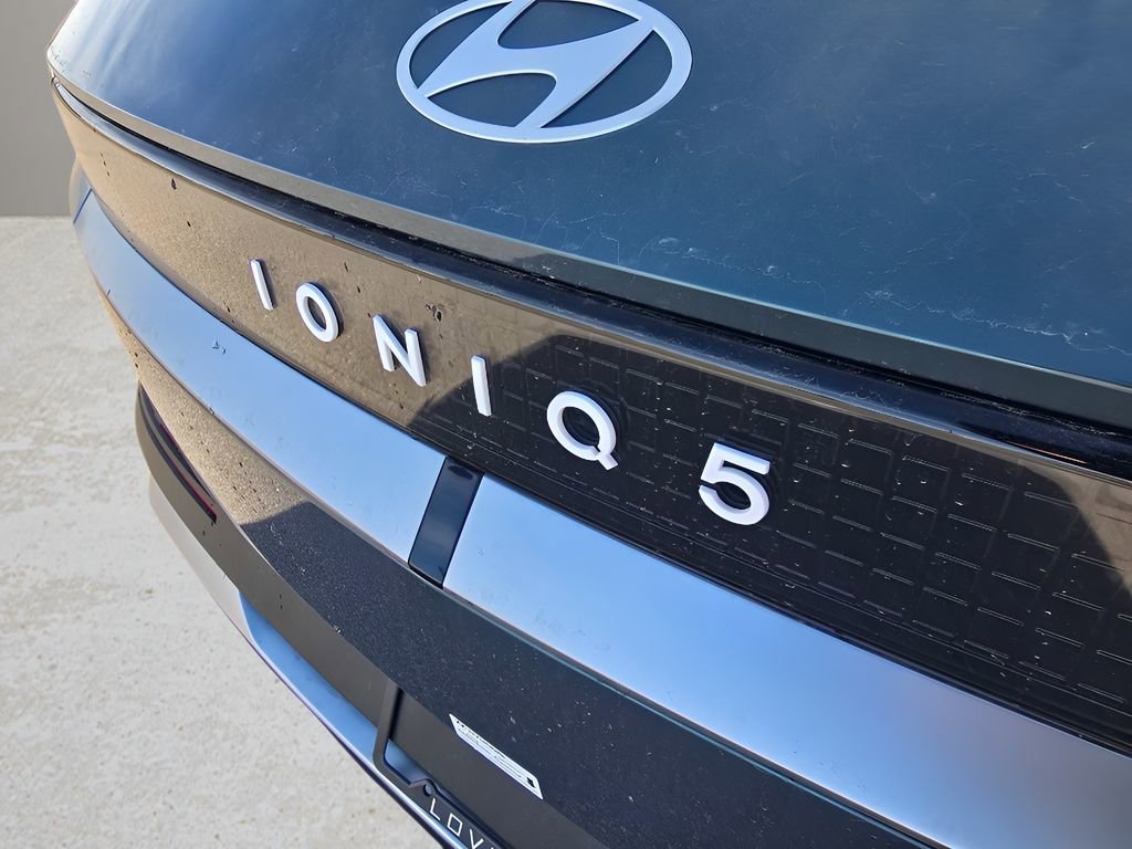 New 2026 Hyundai Ioniq 5 SE image 12
