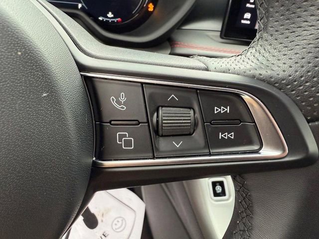 Used 2025 Dodge Hornet GT w/ GT Blacktop Package image 21