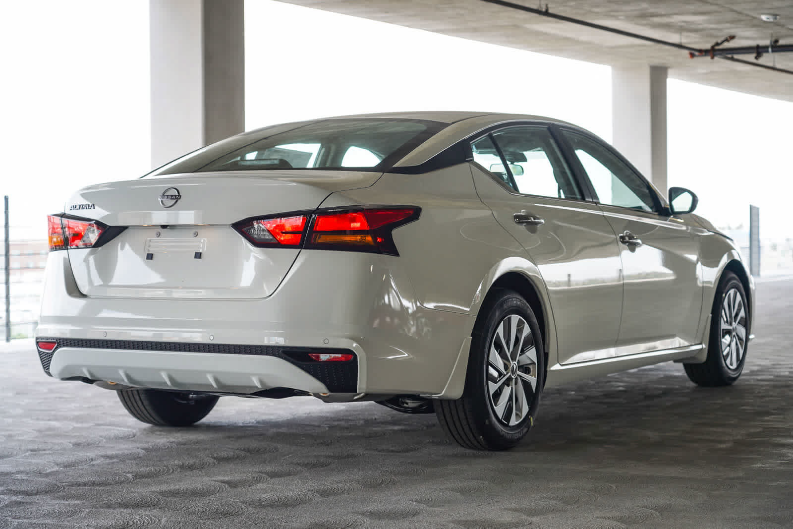 New 2025 Nissan Altima 2.5 S FWD image 5
