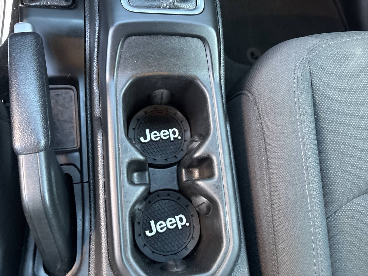 Used 2023 Jeep Wrangler Unlimited w/ 8.4" Radio Group AWD/4WD image 33