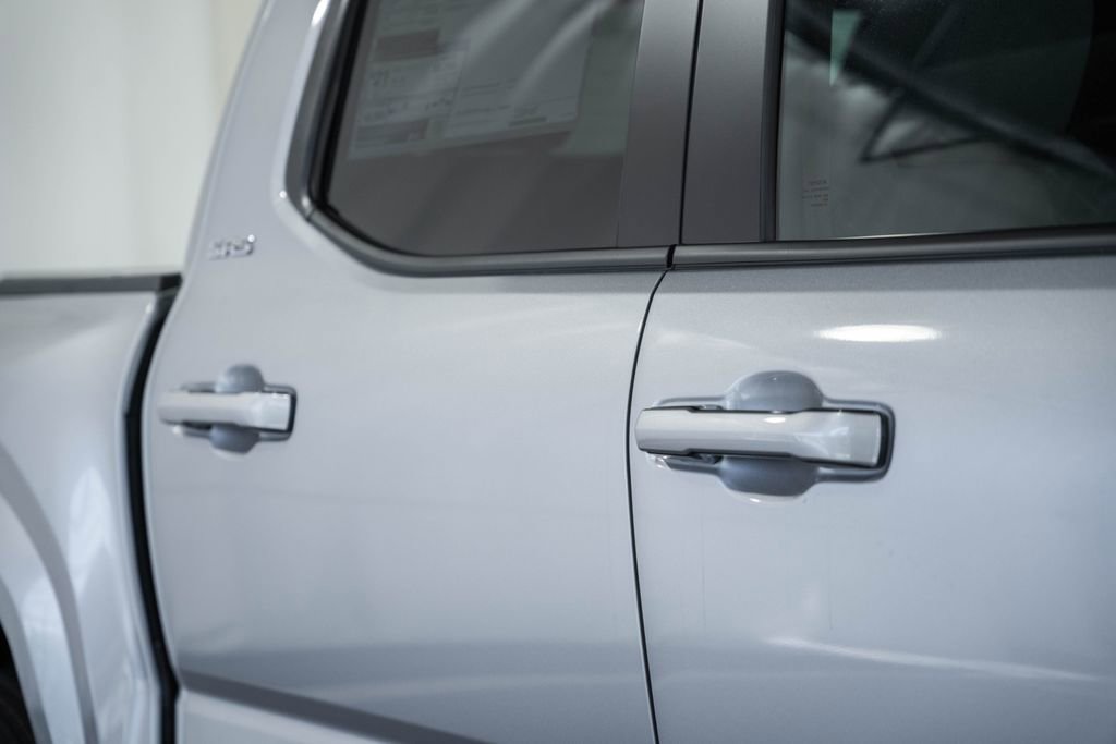 New 2026 Toyota Tacoma SR5 image 15