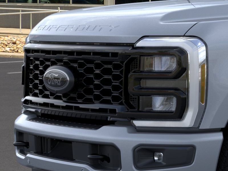 New 2026 Ford F250 Lariat w/ Black Appearance Package AWD/4WD image 17