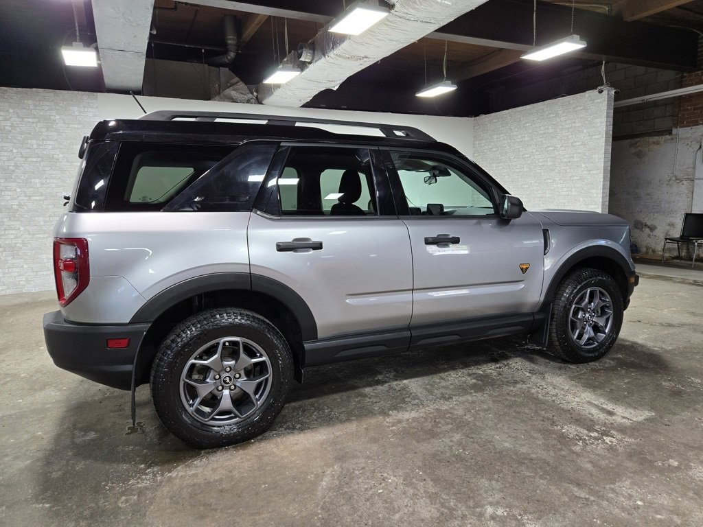 Used 2023 Ford Bronco Sport Badlands image 3