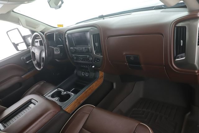 Used 2019 Chevrolet Silverado 3500 High Country w/ Duramax Plus Package AWD/4WD image 29