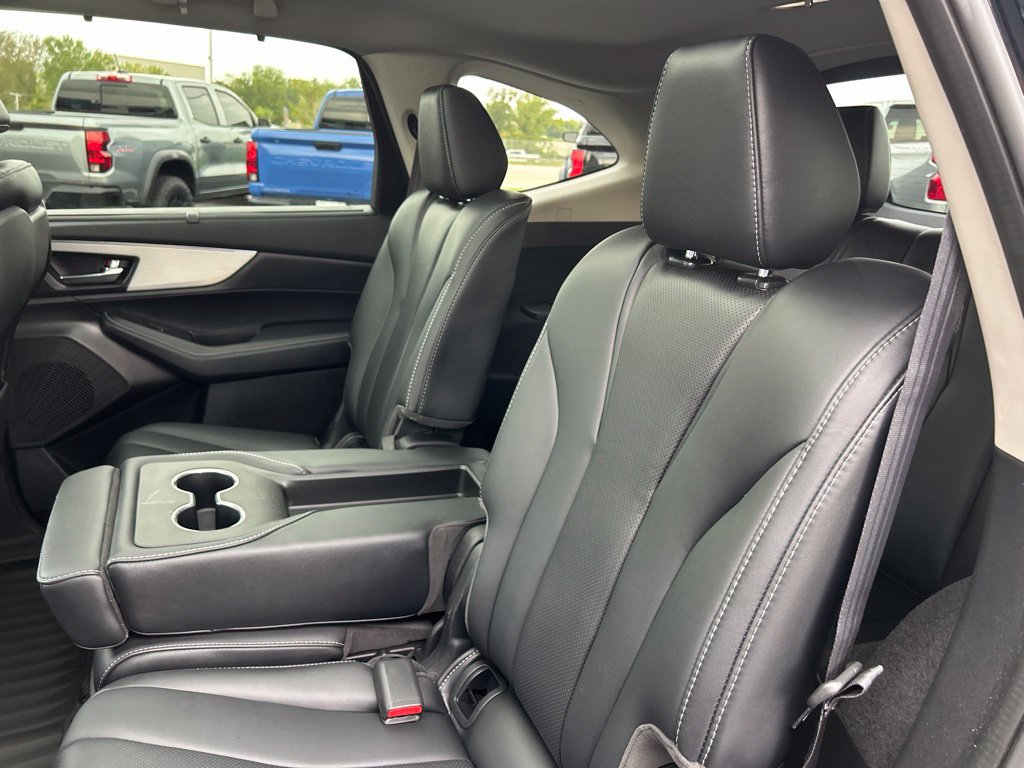 Used 2023 Acura MDX w/ Technology Package AWD/4WD image 37