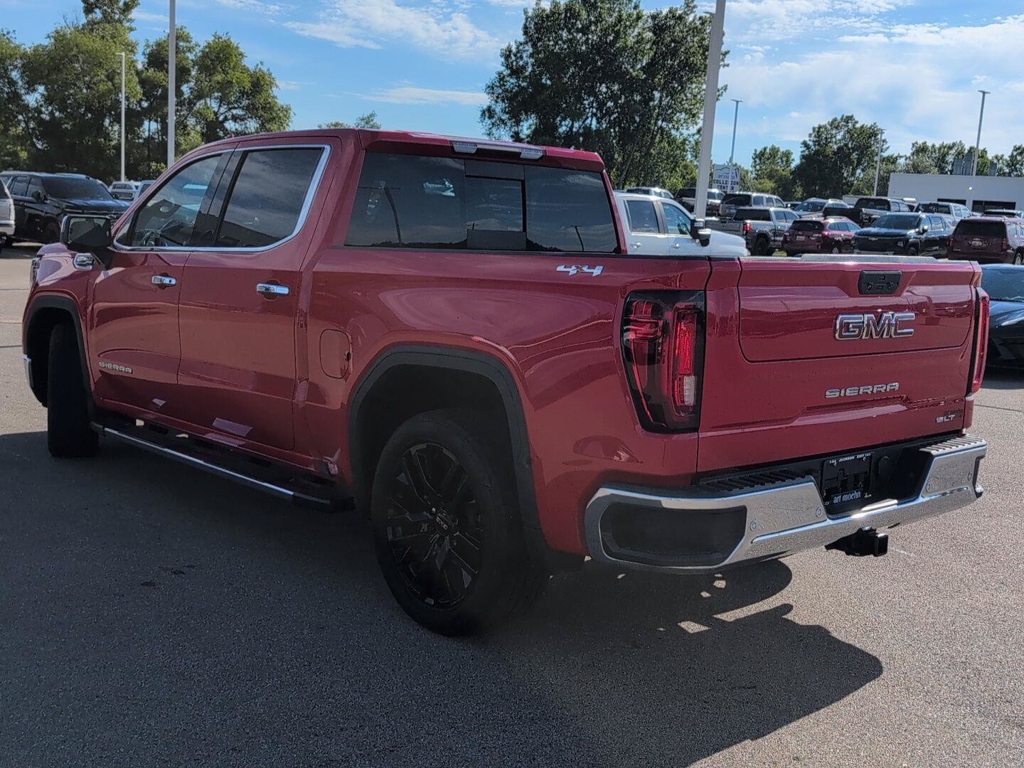 Used 2020 GMC Sierra 1500 SLT w/ SLT Premium Plus Package AWD/4WD image 3
