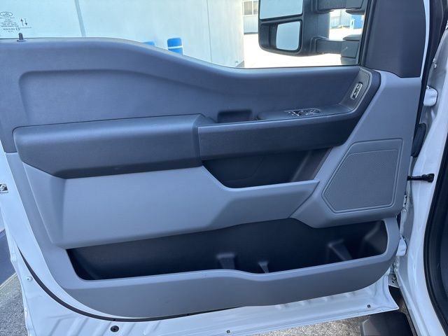 New 2023 Ford F450 XL w/ XL Chrome Package RWD image 20