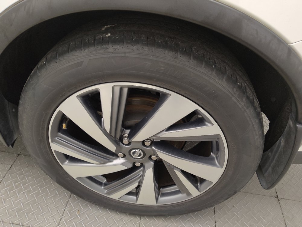Used 2020 Nissan Murano SL w/ Moonroof Package FWD image 31
