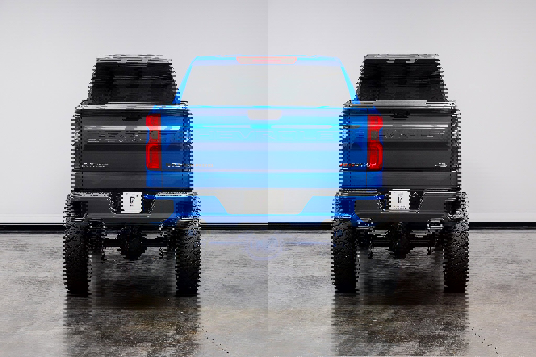 Used 2023 Chevrolet Silverado 1500 RST AWD/4WD image 19