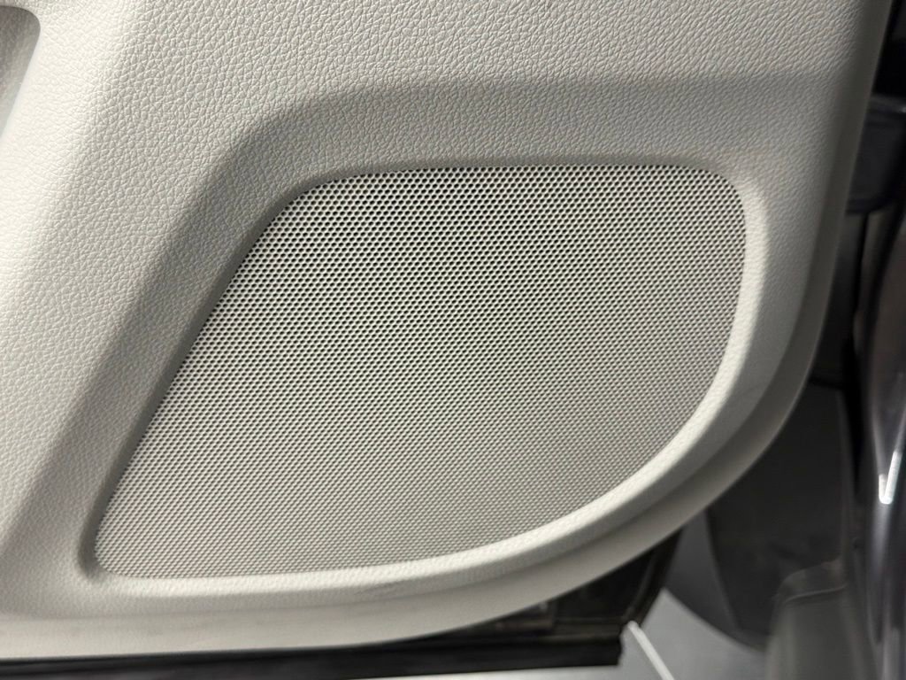 Used 2017 Honda Ridgeline RT image 19