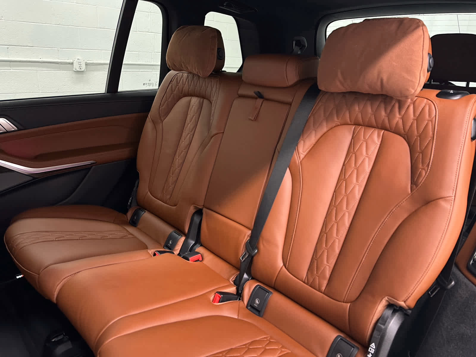 Used 2026 BMW X7 M60i image 16