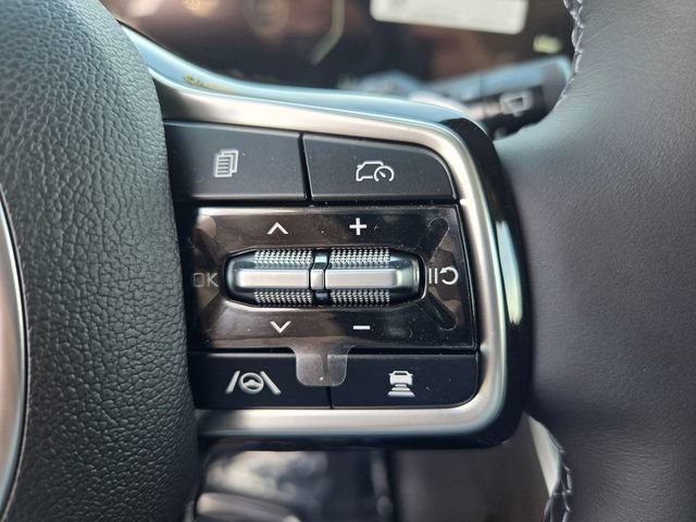 New 2026 Kia Carnival SX Prestige FWD image 5