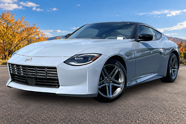 New 2026 Nissan Z Performance w/ Floor Mat Package RWD image 2
