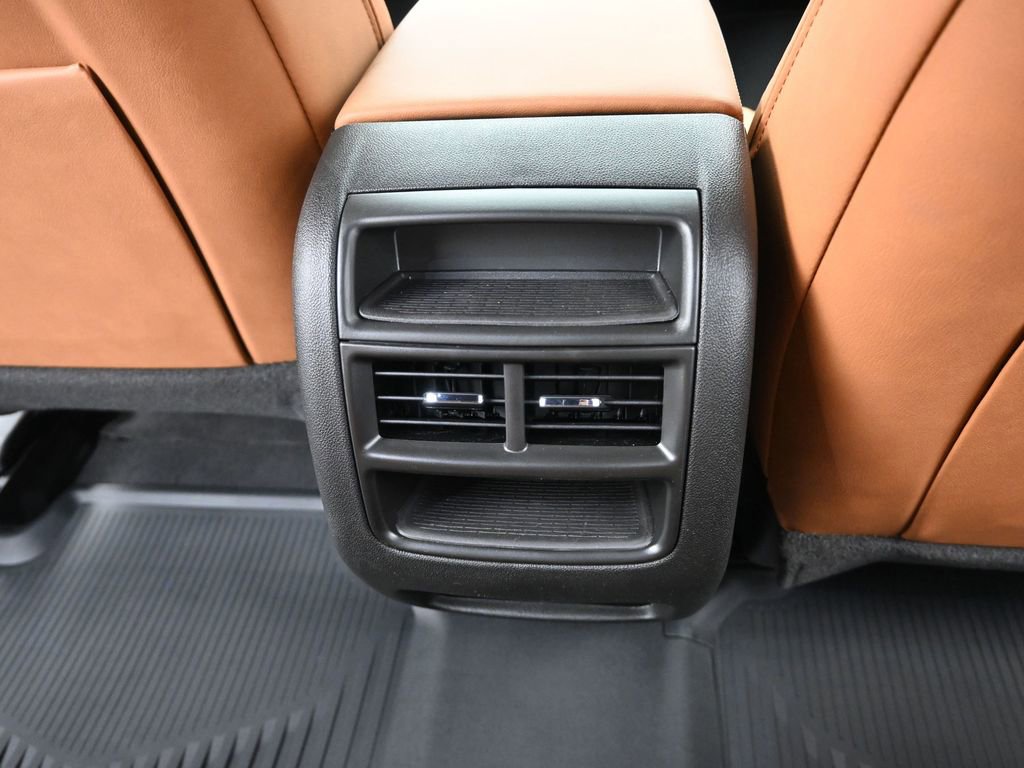 New 2026 Cadillac XT5 Premium Luxury w/ LPO, Floor Liner Package image 24