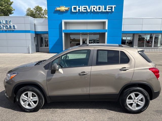 Certified 2021 Chevrolet Trax LT w/ Driver Confidence Package AWD/4WD image 1
