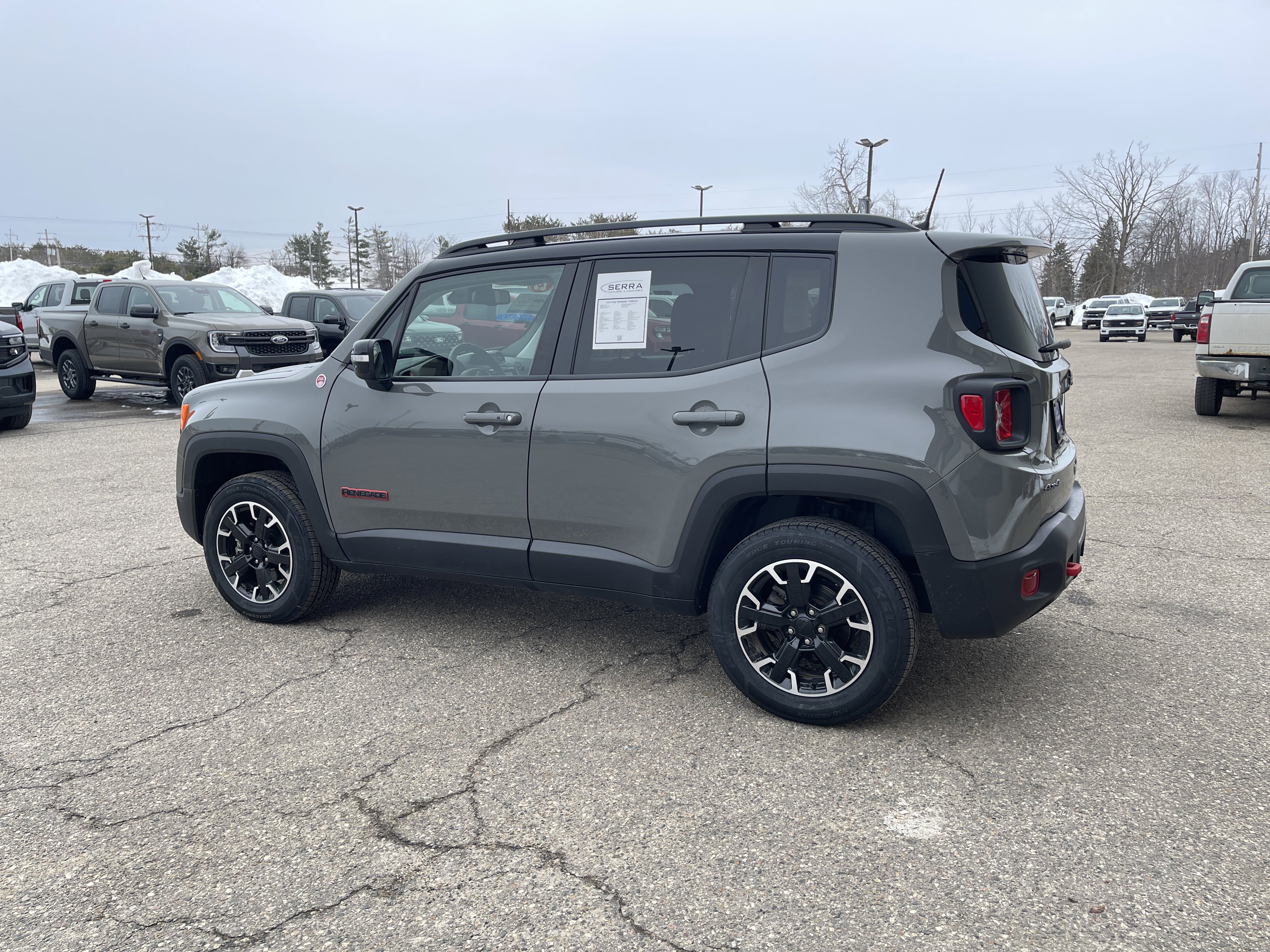 Used 2023 Jeep Renegade Trailhawk w/ Trailer Tow Group image 7