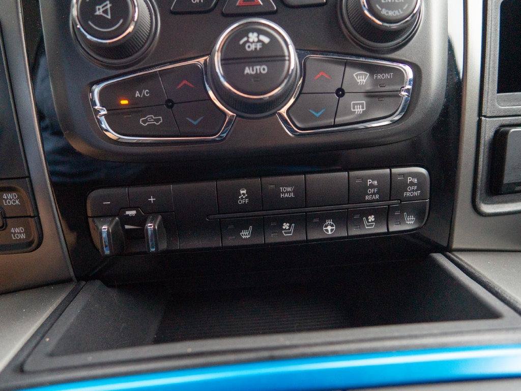 Used 2018 RAM 1500 Sport w/ Hydro Blue Sport Package AWD/4WD image 28