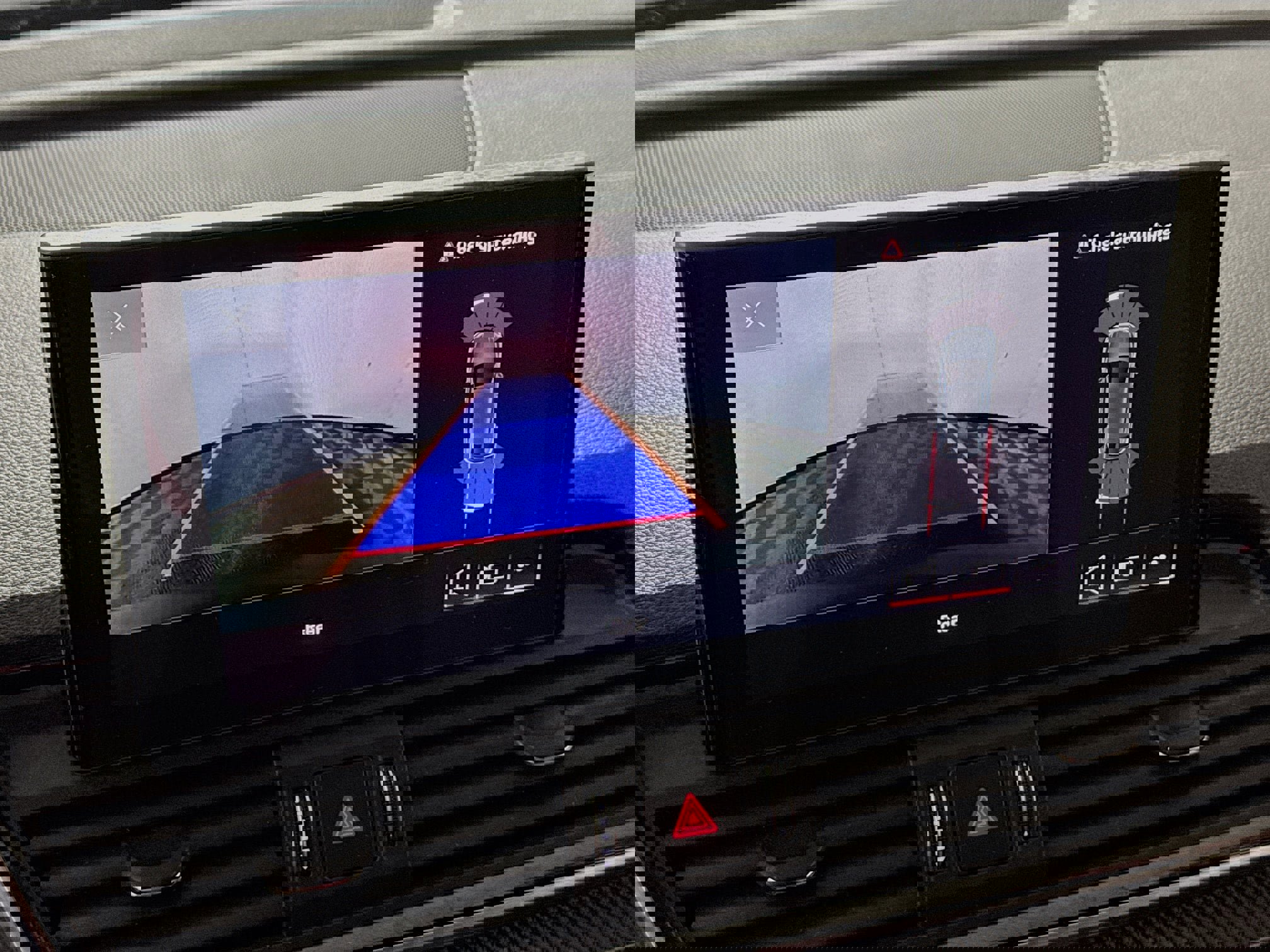 Used 2023 Audi SQ5 Premium w/ Convenience Package image 2