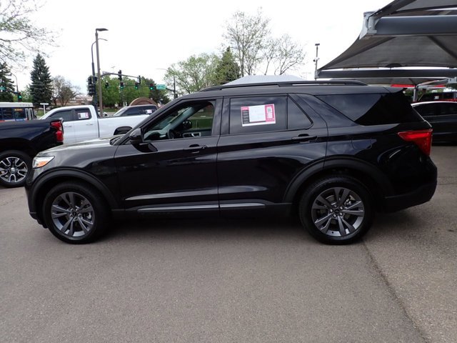Certified 2023 Ford Explorer XLT w/ Equipment Group 202A AWD/4WD image 2