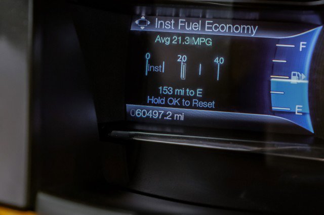 Used 2015 Lincoln MKS w/ Equipment Group 101A image 19