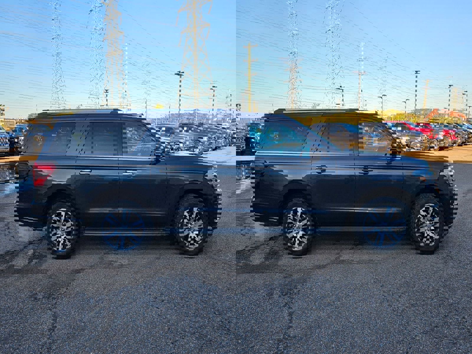 Used 2024 Ford Expedition Max Limited image 39