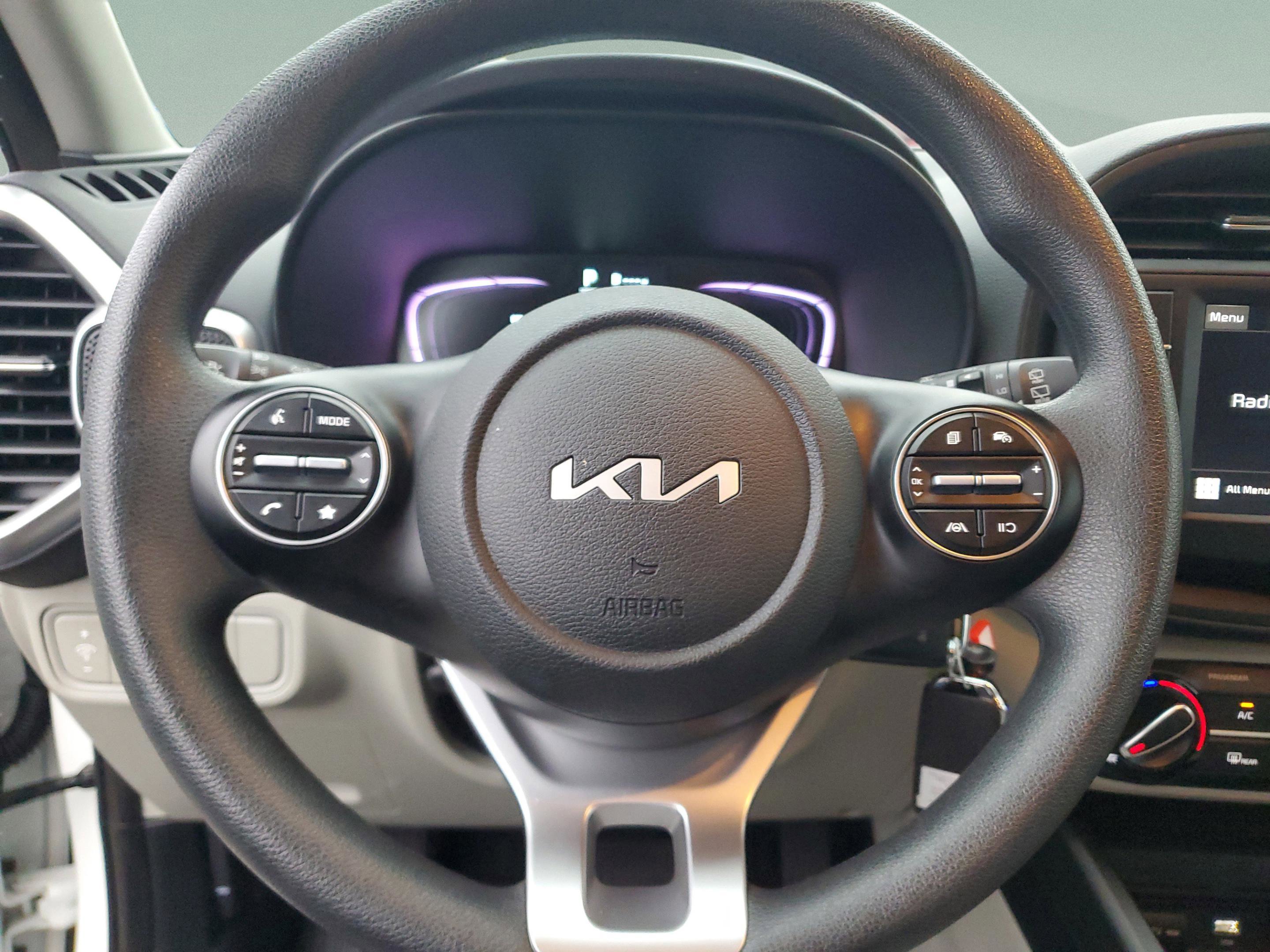 Certified 2025 Kia Soul LX image 19