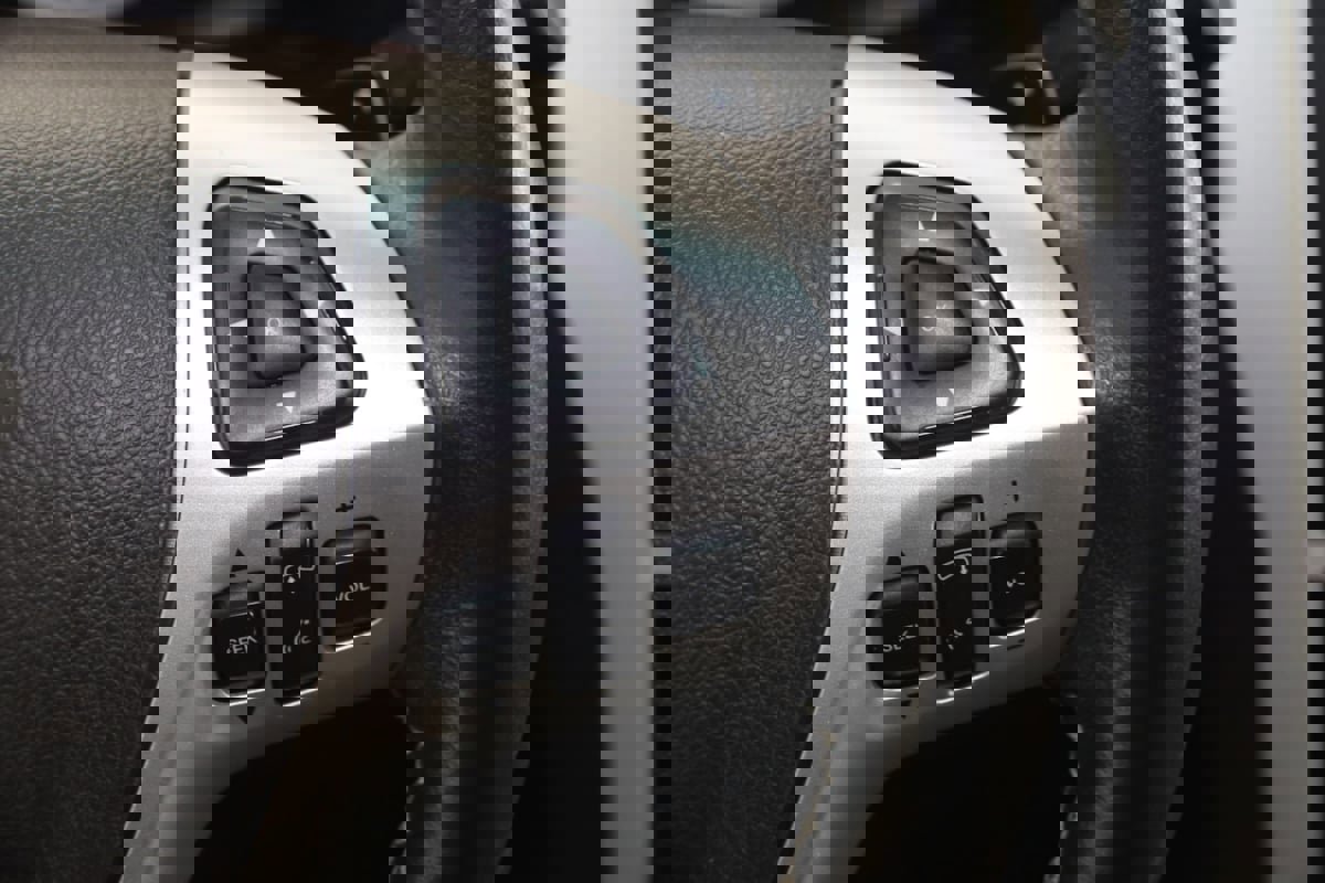 Used 2013 Ford Explorer Sport image 38