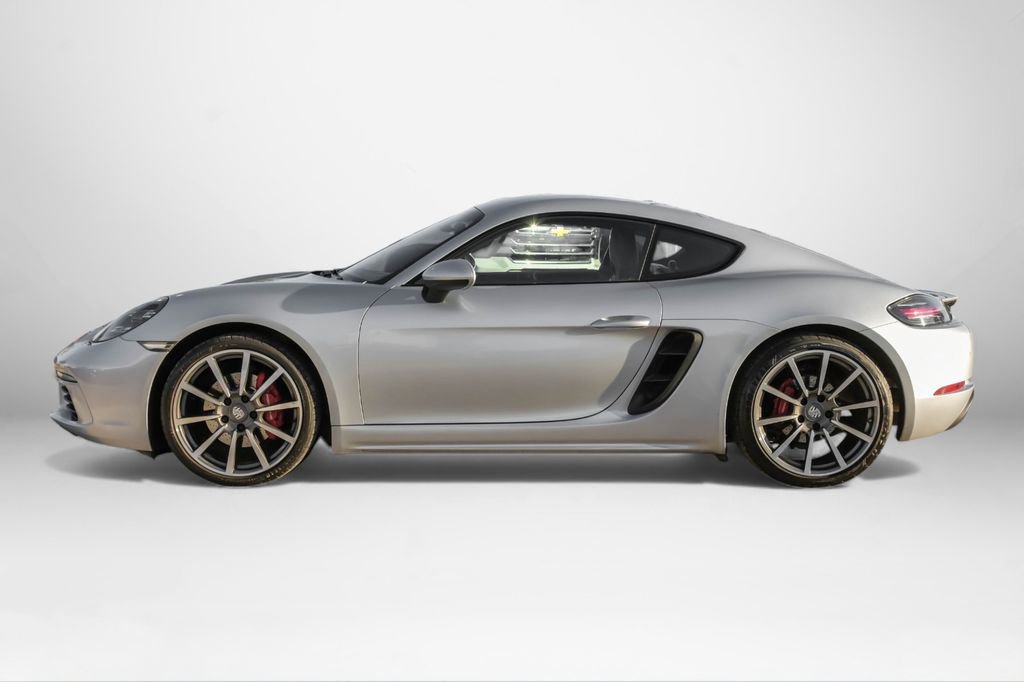 Used 2018 Porsche 718 Cayman S image 9