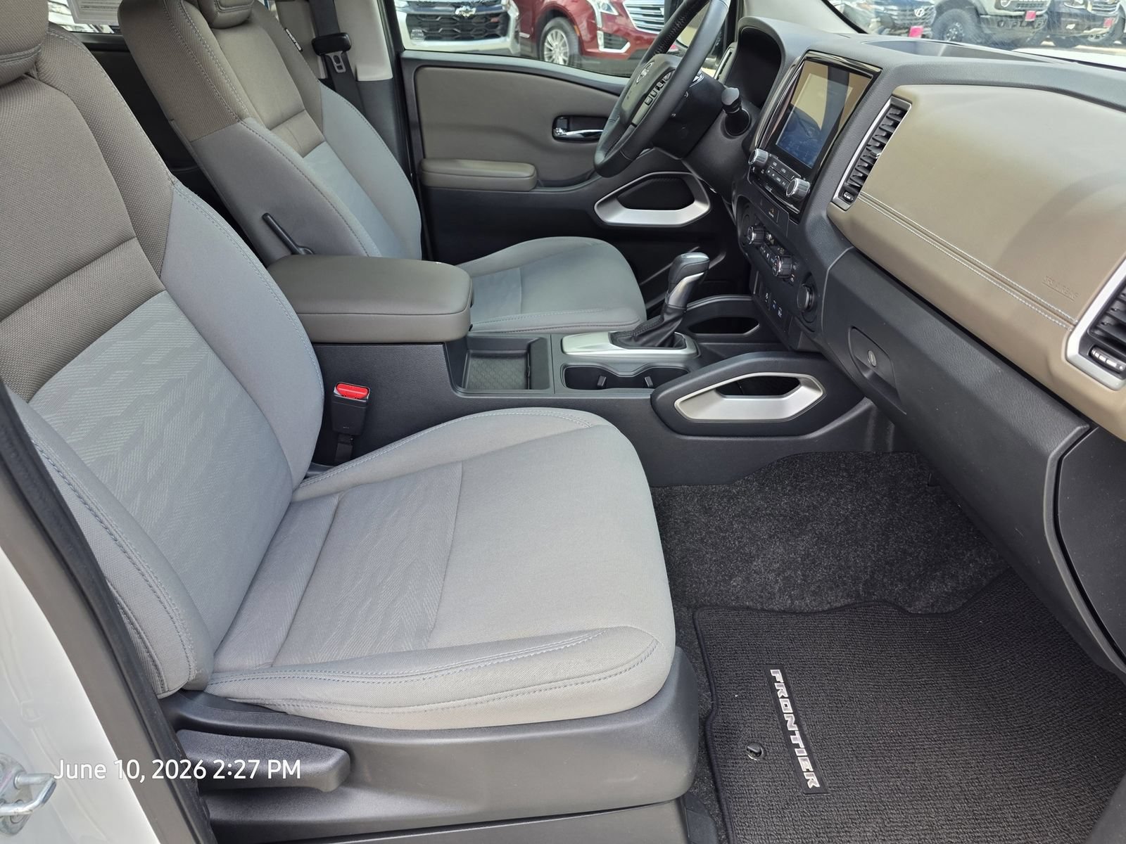 Used 2022 Nissan Frontier SV w/ Technology Package RWD image 15
