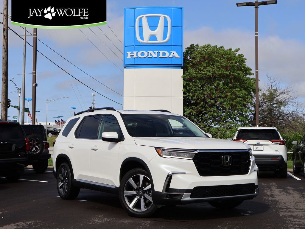 Certified 2025 Honda Pilot Elite