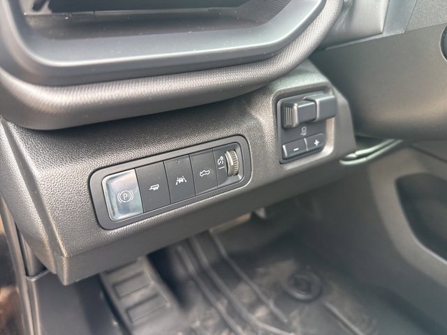 Used 2024 Chevrolet Silverado EV W/T image 12