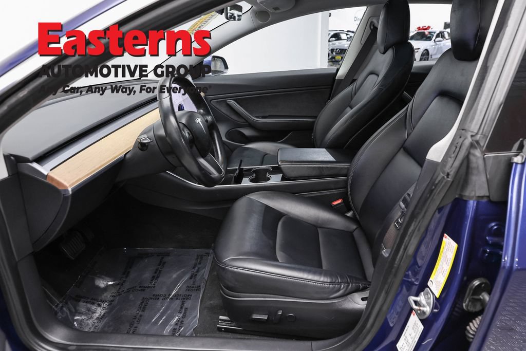 Used 2018 Tesla Model 3 Long Range RWD image 16