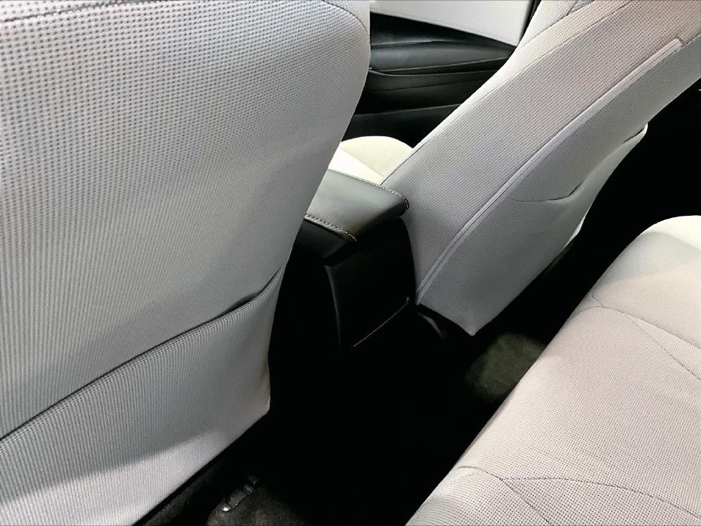 Used 2019 Toyota Corolla SE w/ SE Option Package FWD image 22