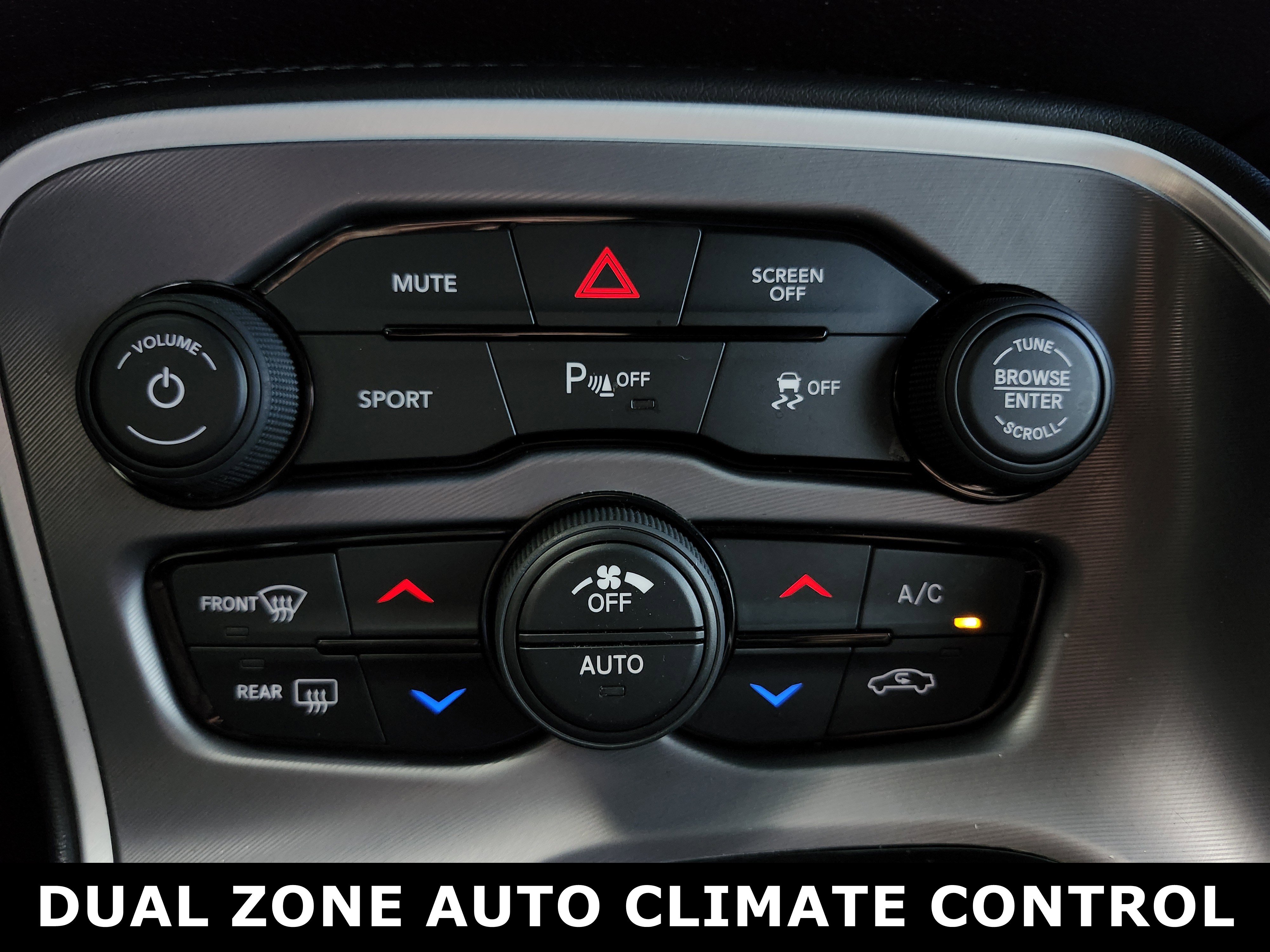 Used 2022 Dodge Challenger R/T w/ Blacktop Package image 8