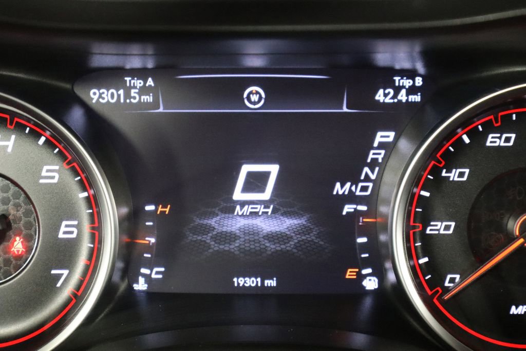 Used 2023 Dodge Charger SXT RWD image 38