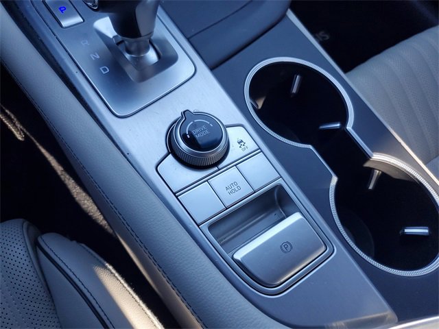 Used 2020 Genesis G70 3.3T image 25