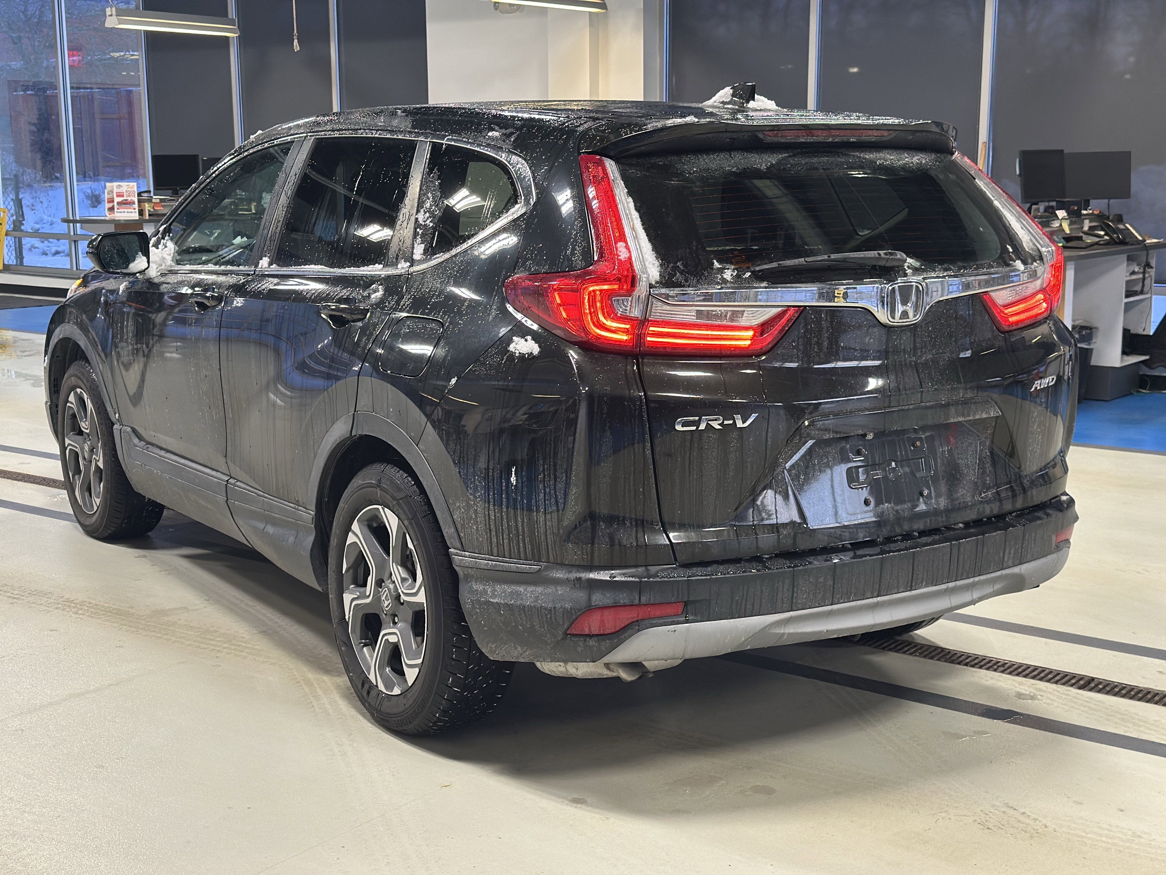 Used 2017 Honda CR-V EX image 8