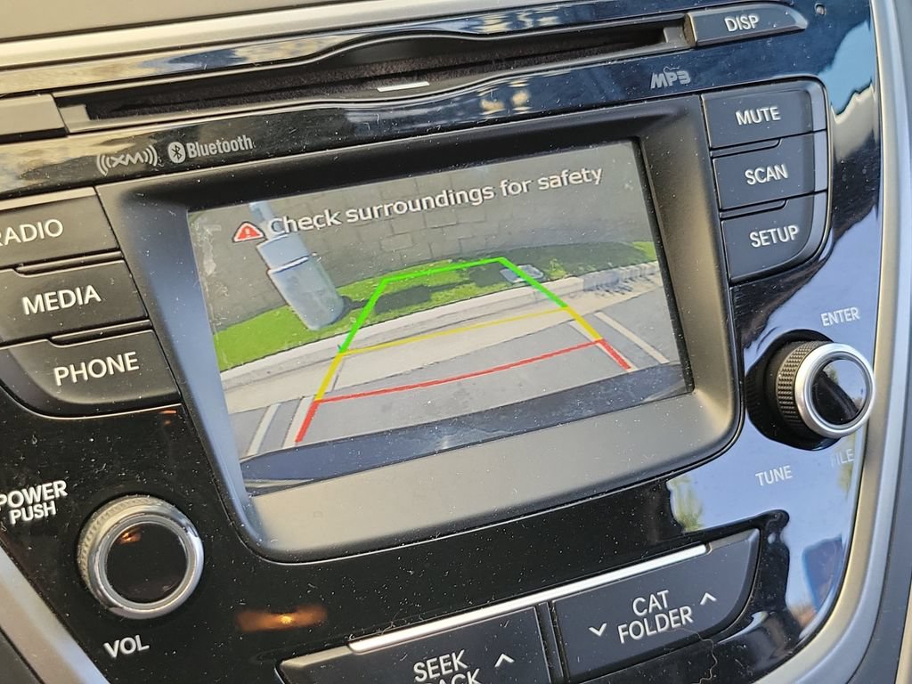 Used 2015 Hyundai Elantra SE w/ Option Group 02 FWD image 29
