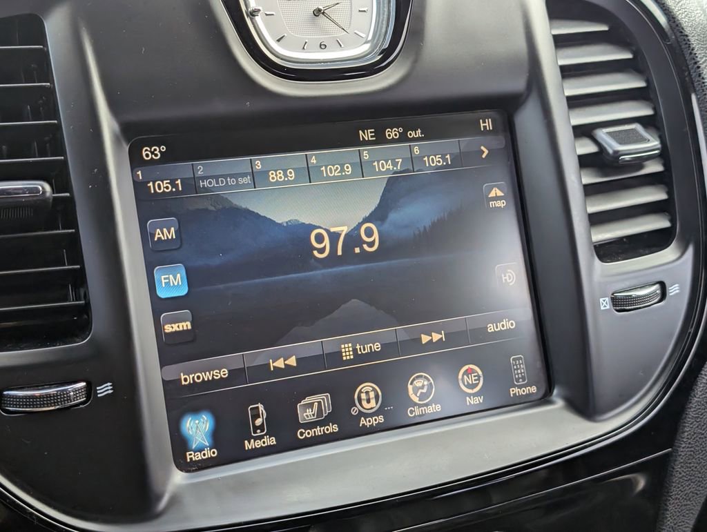 Used 2016 Chrysler 300 S w/ 300S Premium Group image 15