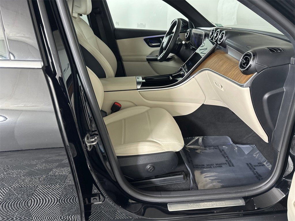 Certified 2024 Mercedes-Benz GLC 300 image 14
