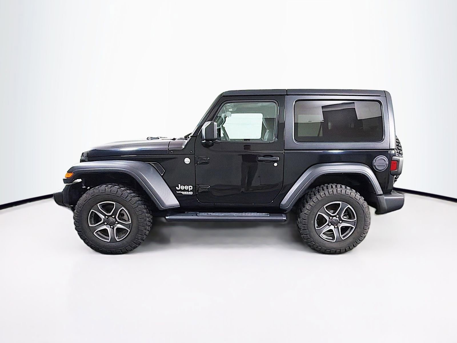Used 2021 Jeep Wrangler Sport image 4