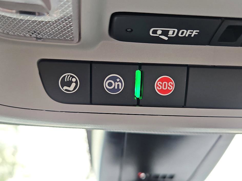 New 2025 Chevrolet Blazer LT w/ Midnight/Sport Edition image 20