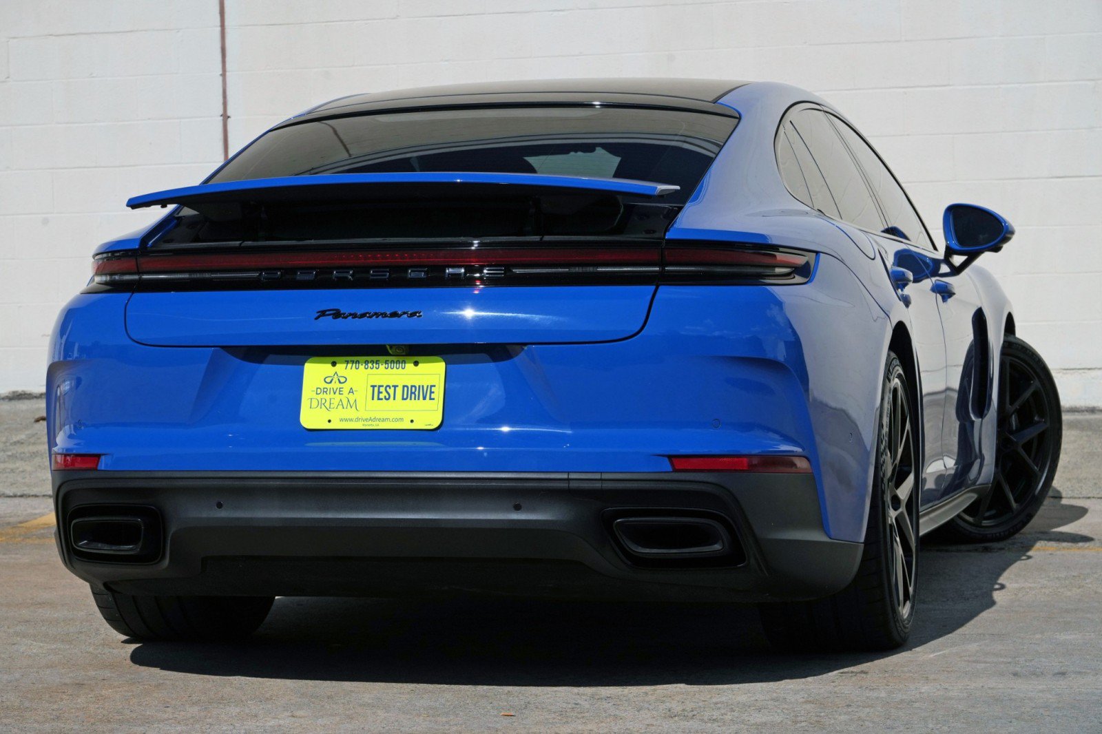 Used 2025 Porsche Panamera w/ Premium Package RWD image 5