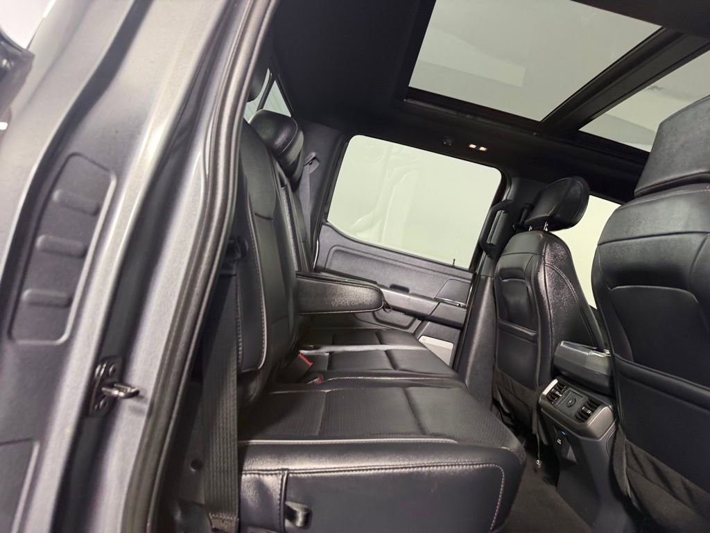 Used 2025 Ford F150 Lariat image 28