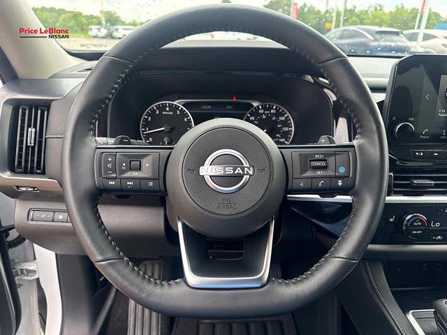 Certified 2025 Nissan Pathfinder SL AWD/4WD image 21
